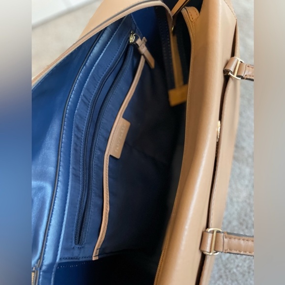 Tory Burch Parker Tote in Cardamom - Picture 6 of 12